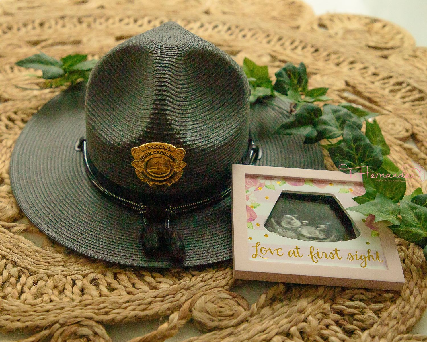 personalized newborn and maternity sessions #newborn #maternity #boutiquestudio