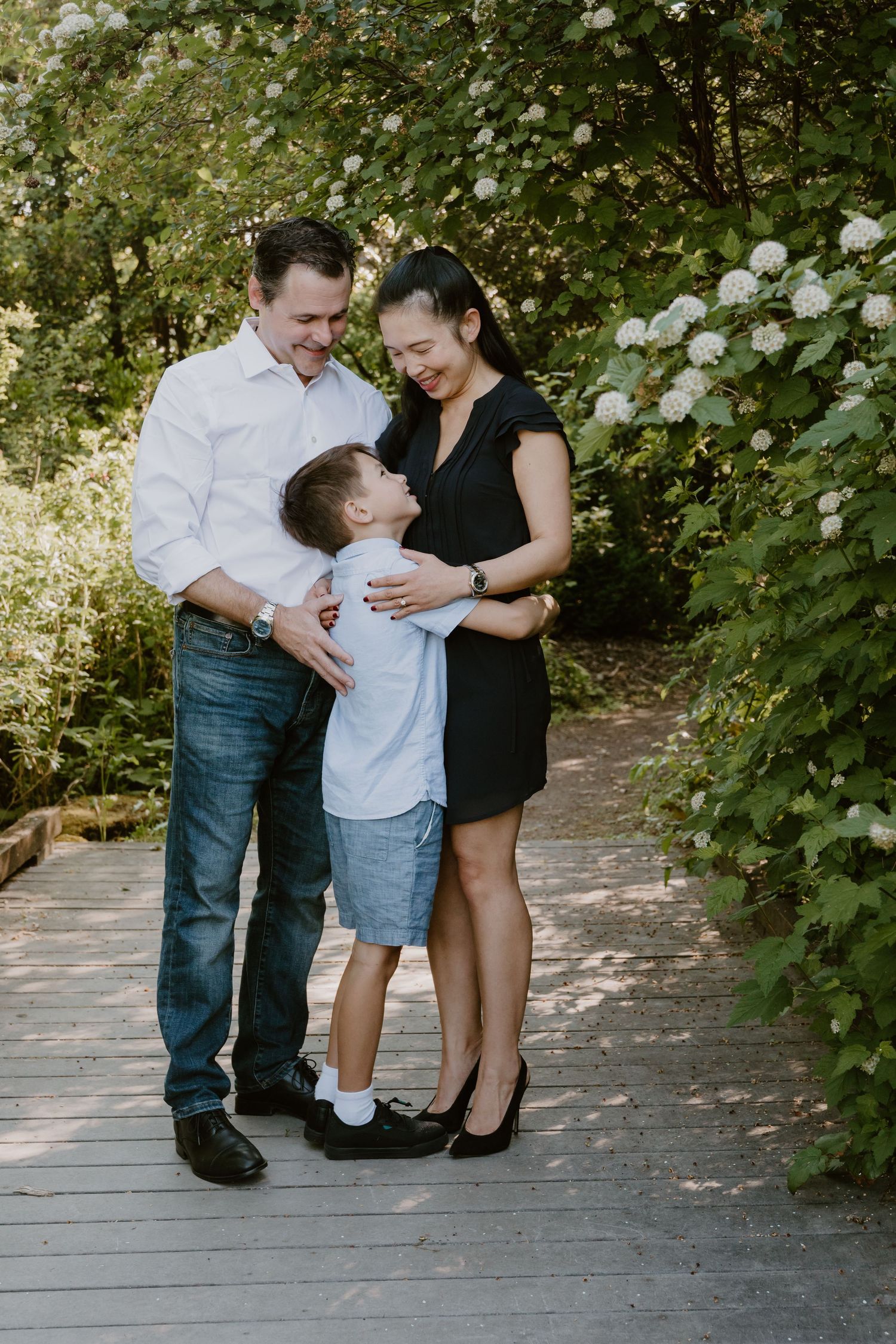 Spring Family Photo Session in a garden in Seattle, Washington