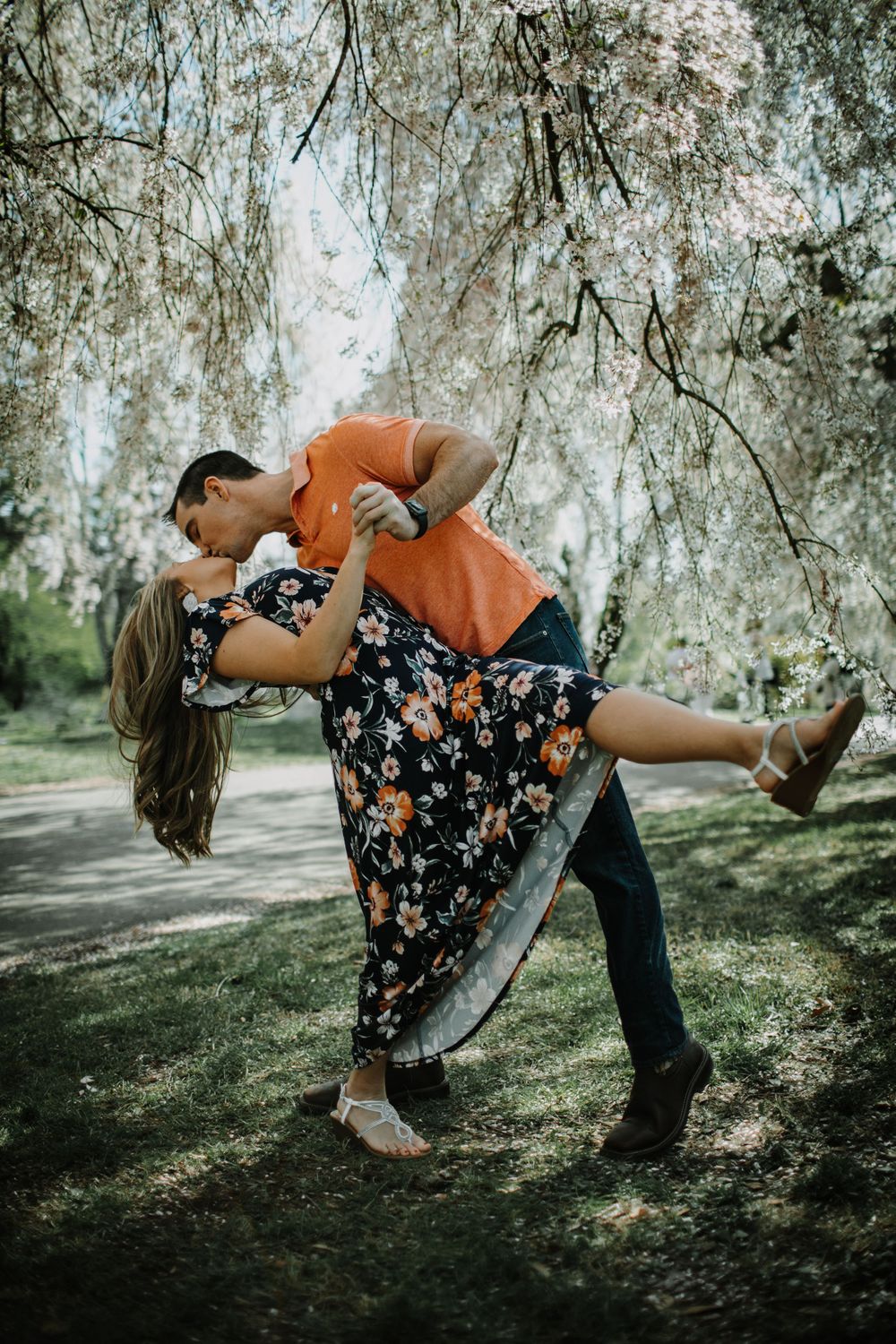 Moody wedding photography Lexington central KY Kentucky unique engagement session downtown near me local photographer