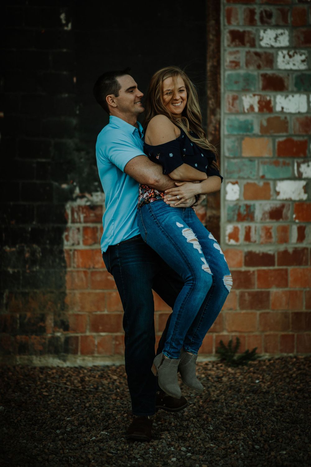 Moody wedding photography Lexington central KY Kentucky unique engagement session downtown near me local photographer