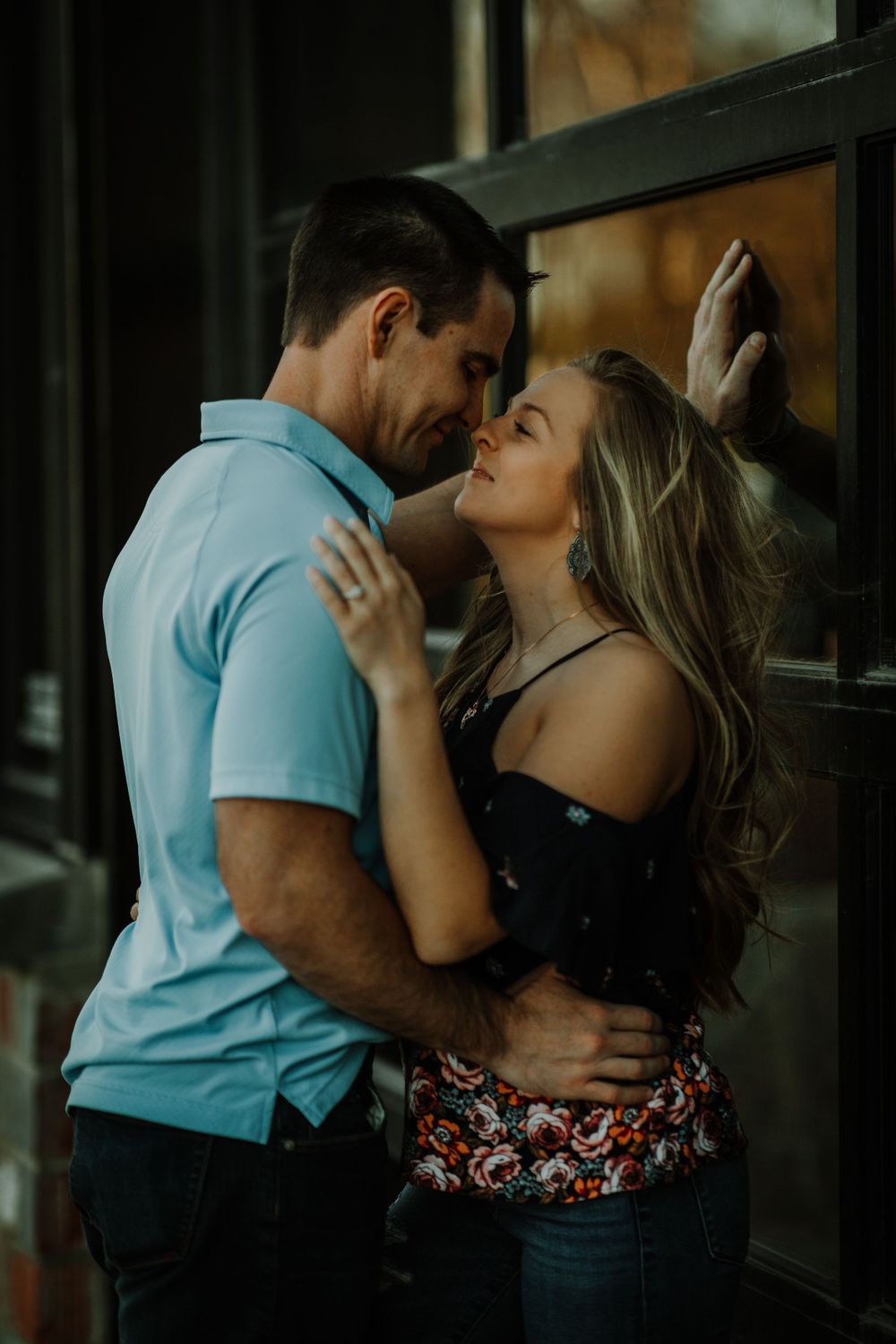 Moody wedding photography Lexington central KY Kentucky unique engagement session downtown near me local photographer