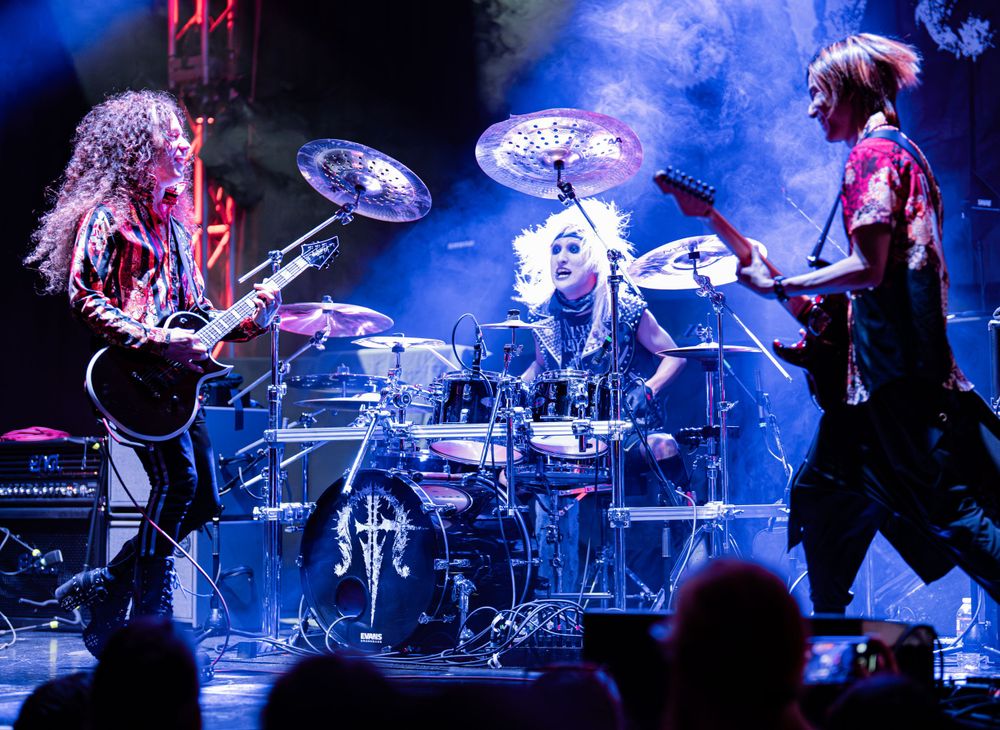 marty friedman, megadeth, shredder, guitar, japanese guitar, granada theater, dallas texas, live music, concert photo