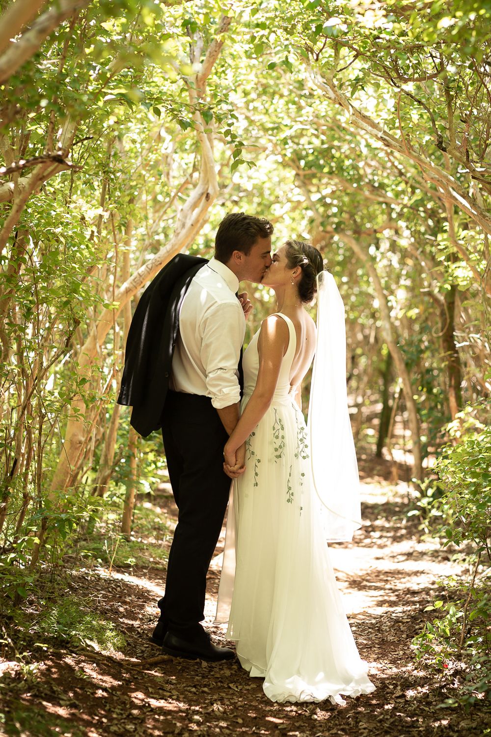 Bermuda wedding photographer wedding photography bride dress love groom