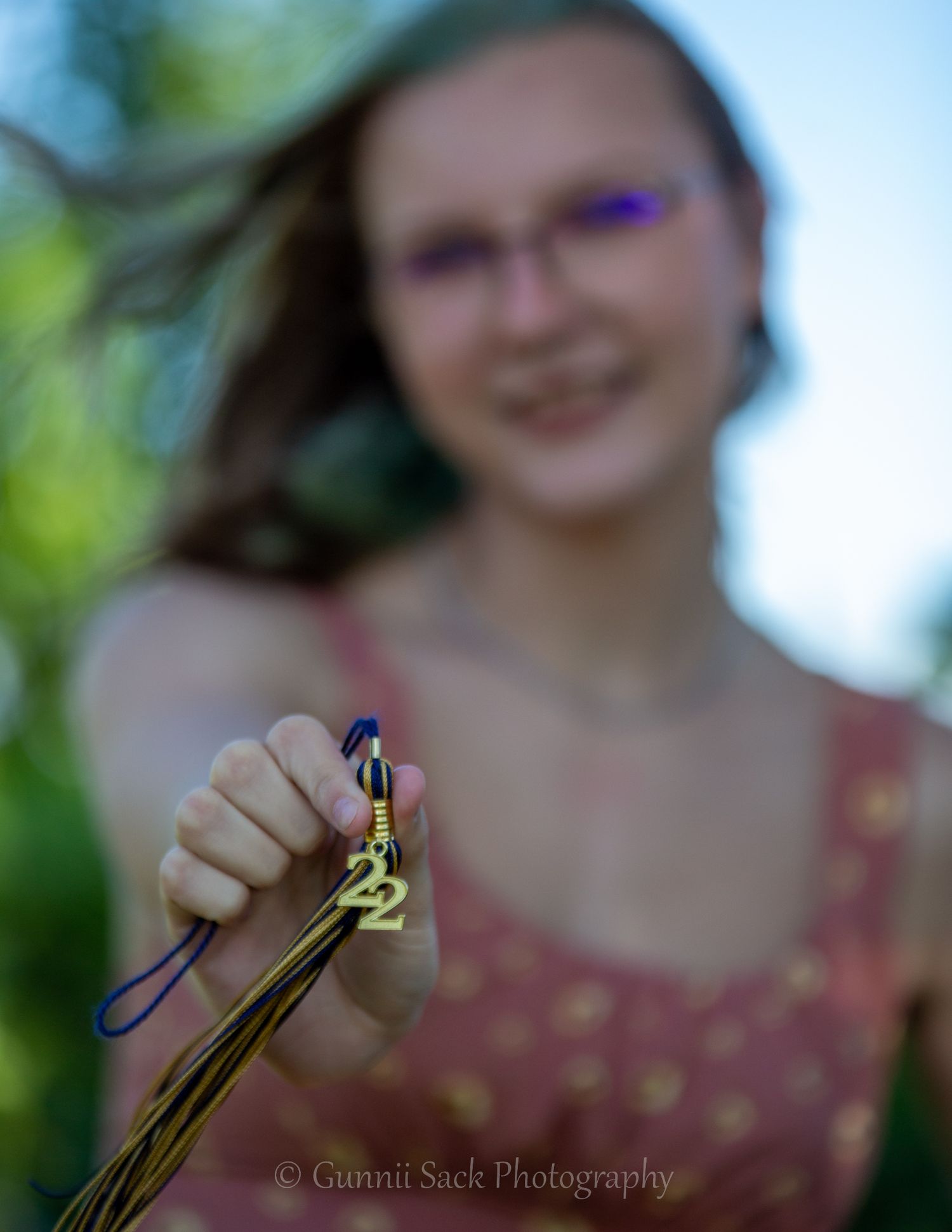 gunnii sack photography, lodi lake, class of 2022, senior session, windy day,