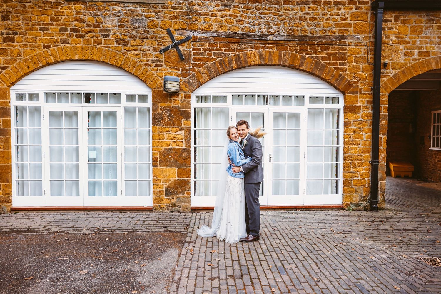 bodicote house registry office Banbury Wedding photography www.vickyphotography.co.uk