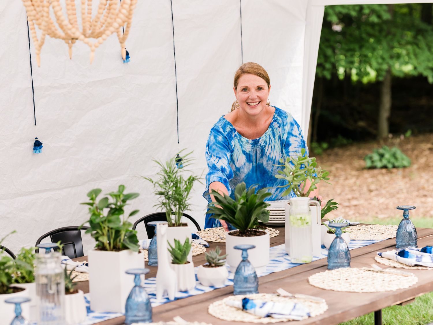 baby shower backyard table and tent
