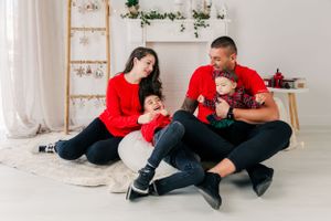 коледна фотосесия в студио в младост, софия от професионален фотограф