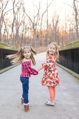 Sisters
Family
