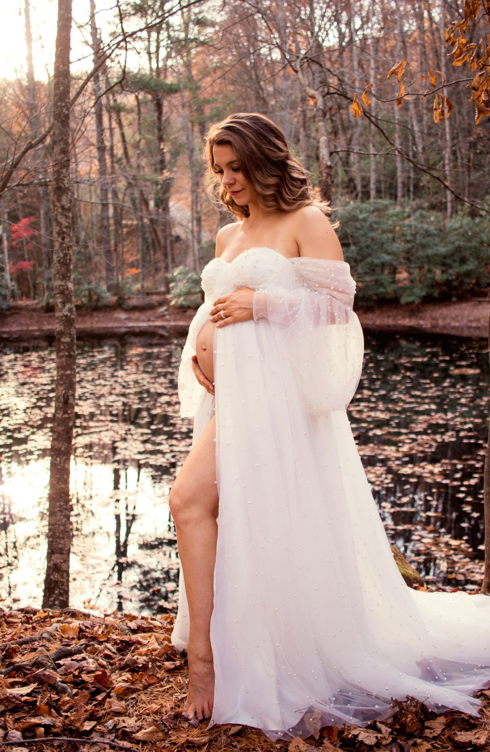 maternity photos, Asheville maternity photographer, maternity photoshoot ideas, romantic maternity photoshoot, baby bump, pregnancy photos