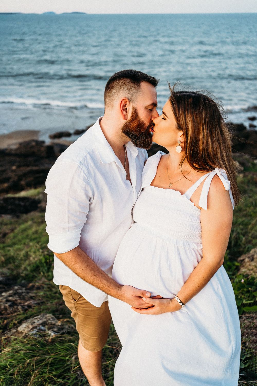 PORT HEDLAND MATERNITY NEWBORN FAMILY MOTHERHOOD PHOTOGRAPHER