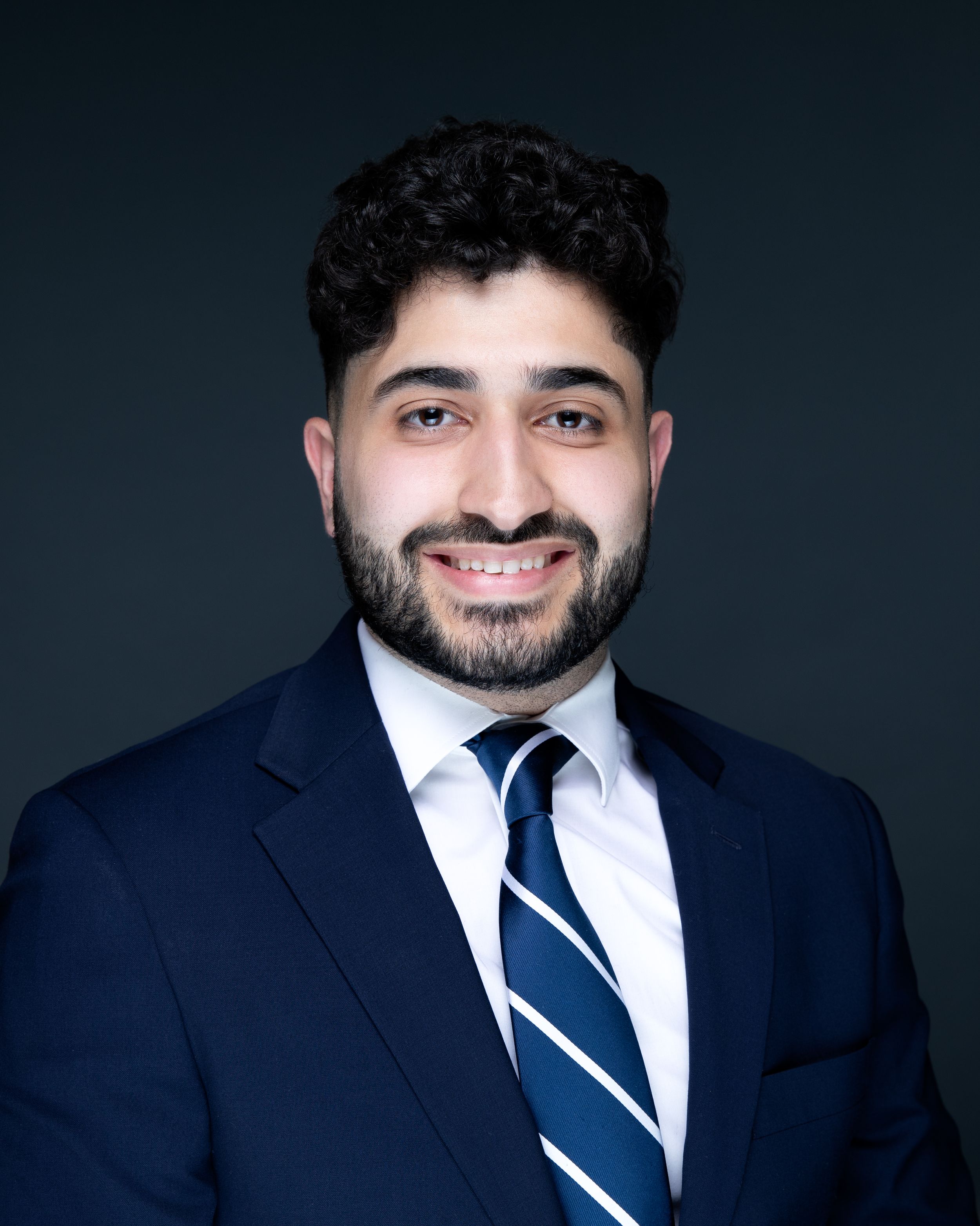 Professional headshot photography in the DC, Maryland, and Virginia area, serving Rockville, Bethesda, Potomac, and the grater DMV area.