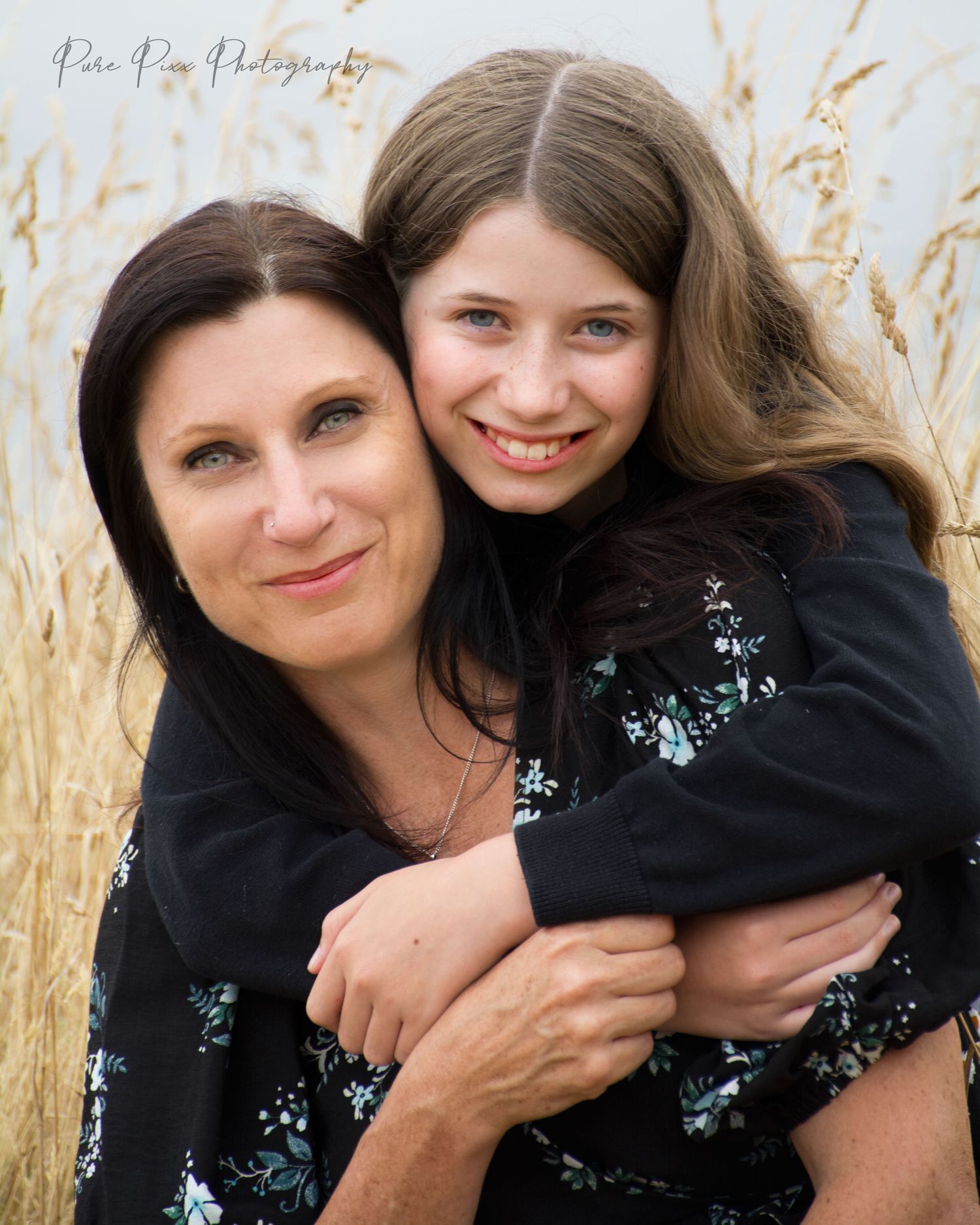 pure pixx photography mother daughter