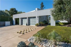 Michael Corona Real estate photography bay area exterior modern home