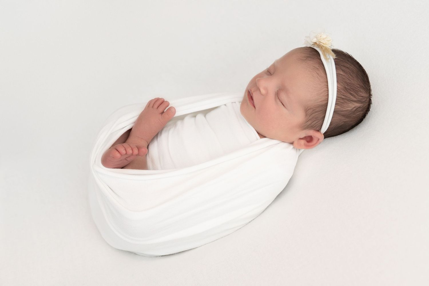 newborn baby girl photoshoot