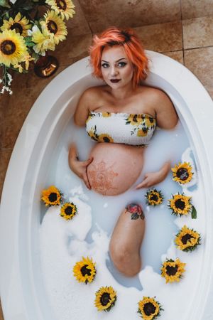 milk bath Maternity in home sessions, high desert maternity photographer, Southern California maternity photographer