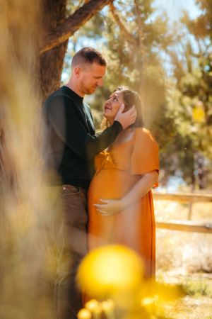 Big Bear maternity photographer Airbnb maternity shoot High Desert photographer Southern California