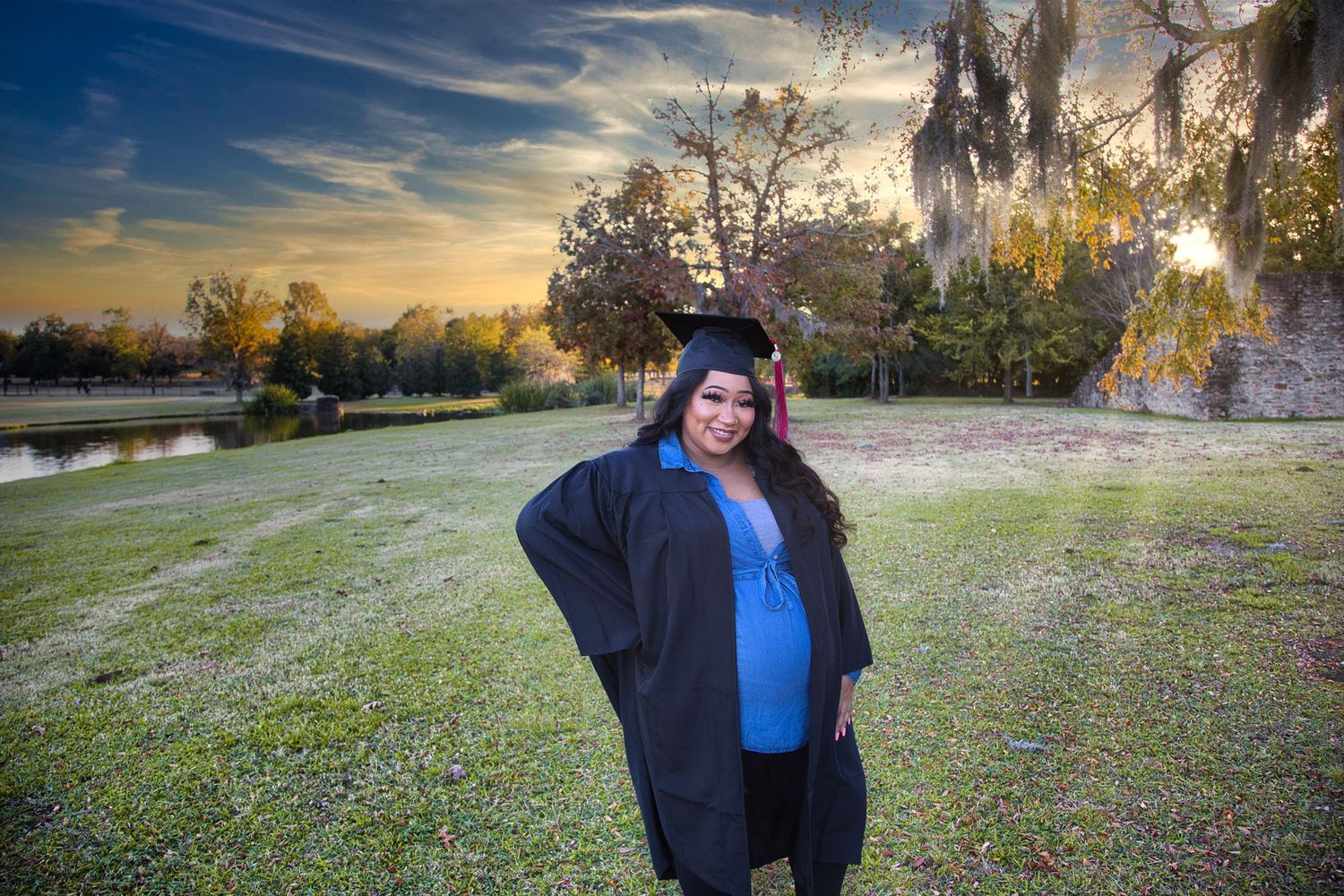 Montgomery Alabama graduation photoshoot inside Shakespeare