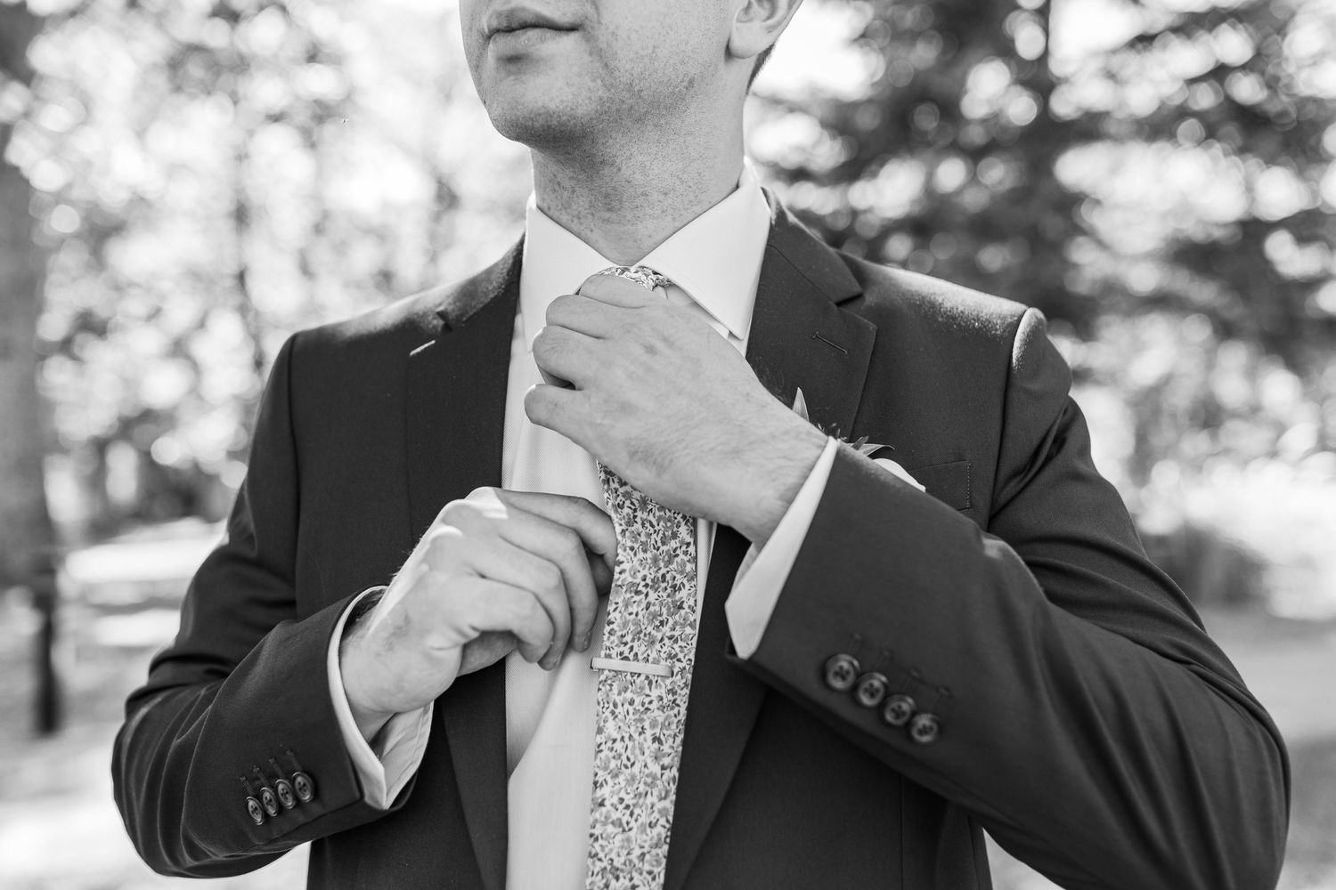 RUST MANOR HOUSE LEESBURG VIRGINIA WEDDING PICTURES BRIDE GROOM