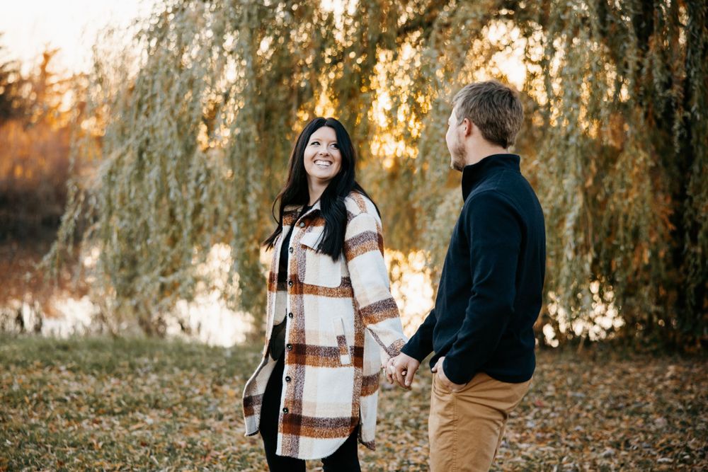 Sunset Engagement Photos Minnesota Fall Hayley Faith Photo Timeless