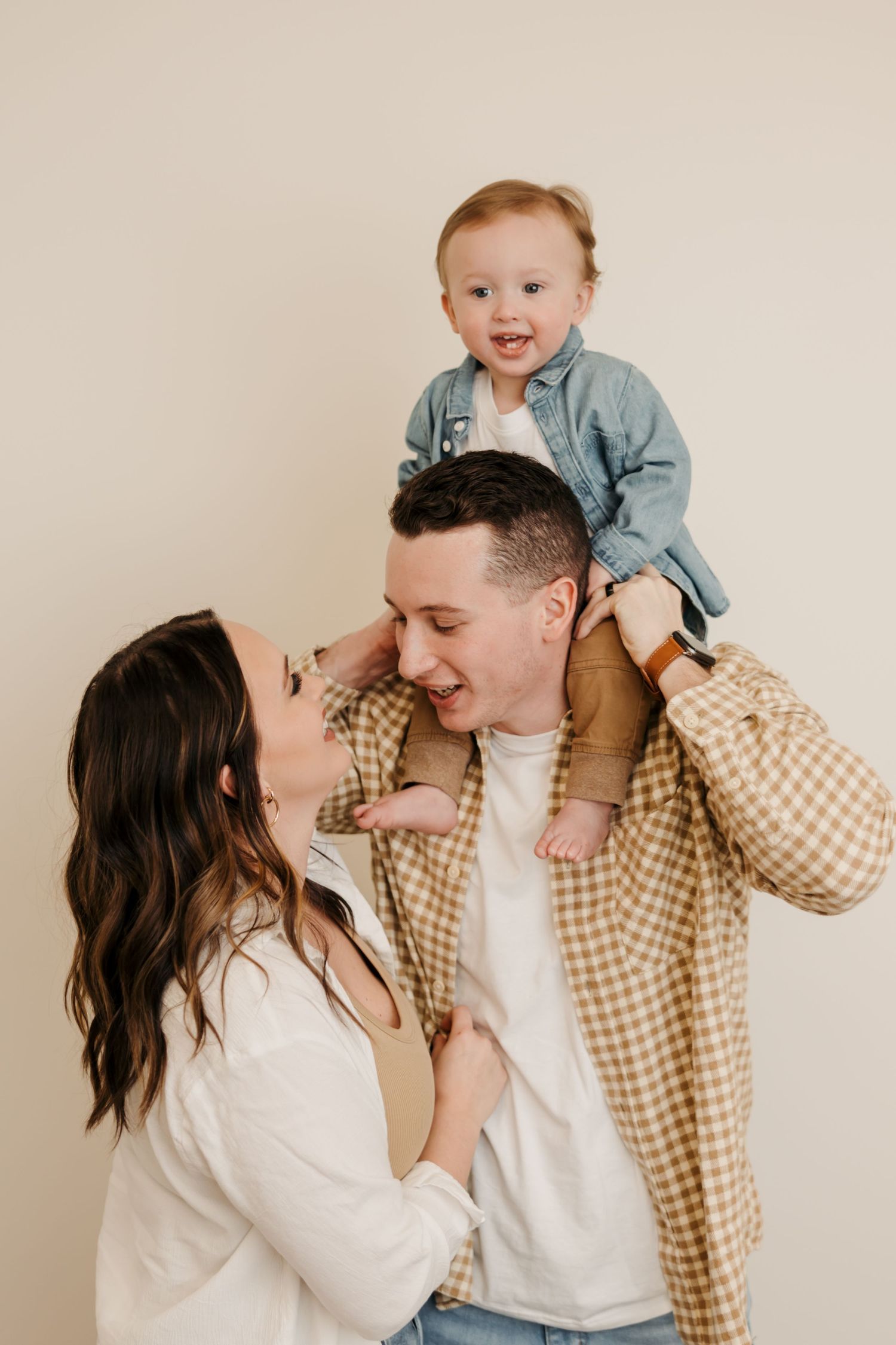 Ohio Photographer, Cleveland Photographer, Family Photographer, Family Photos, Lifestyle Photographer, Candid Photos