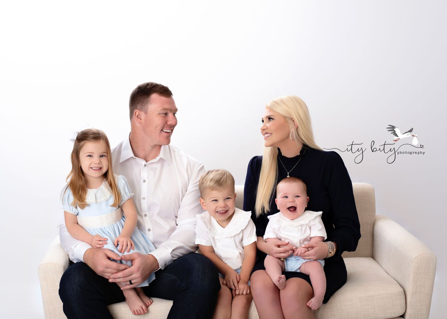 Pocic Family | Children & Family Photography Session Photoshoot Westlake Ohio Avon