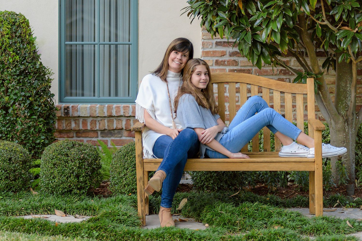 Capturing Lasting Memories: Lynn Pennington's Houston Family Portrait Photography