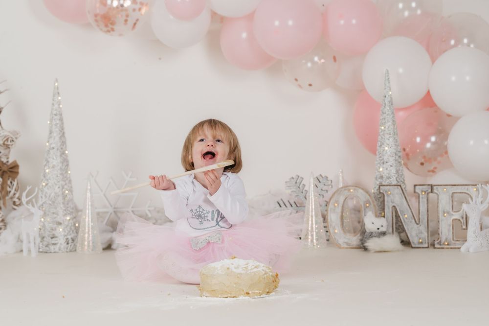 Cake Smash Plymouth studio