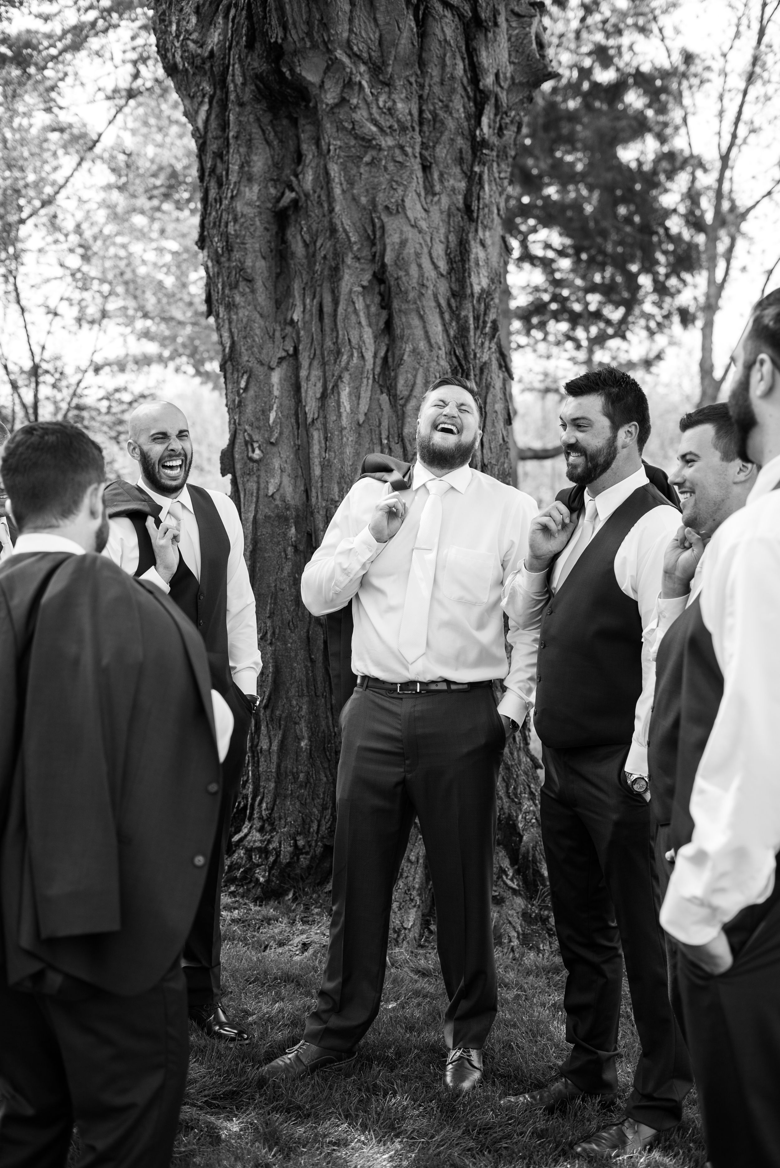 Timeless Wedding Photography. Photo Ideas for Brides. Grand Rapids Wedding Photography.