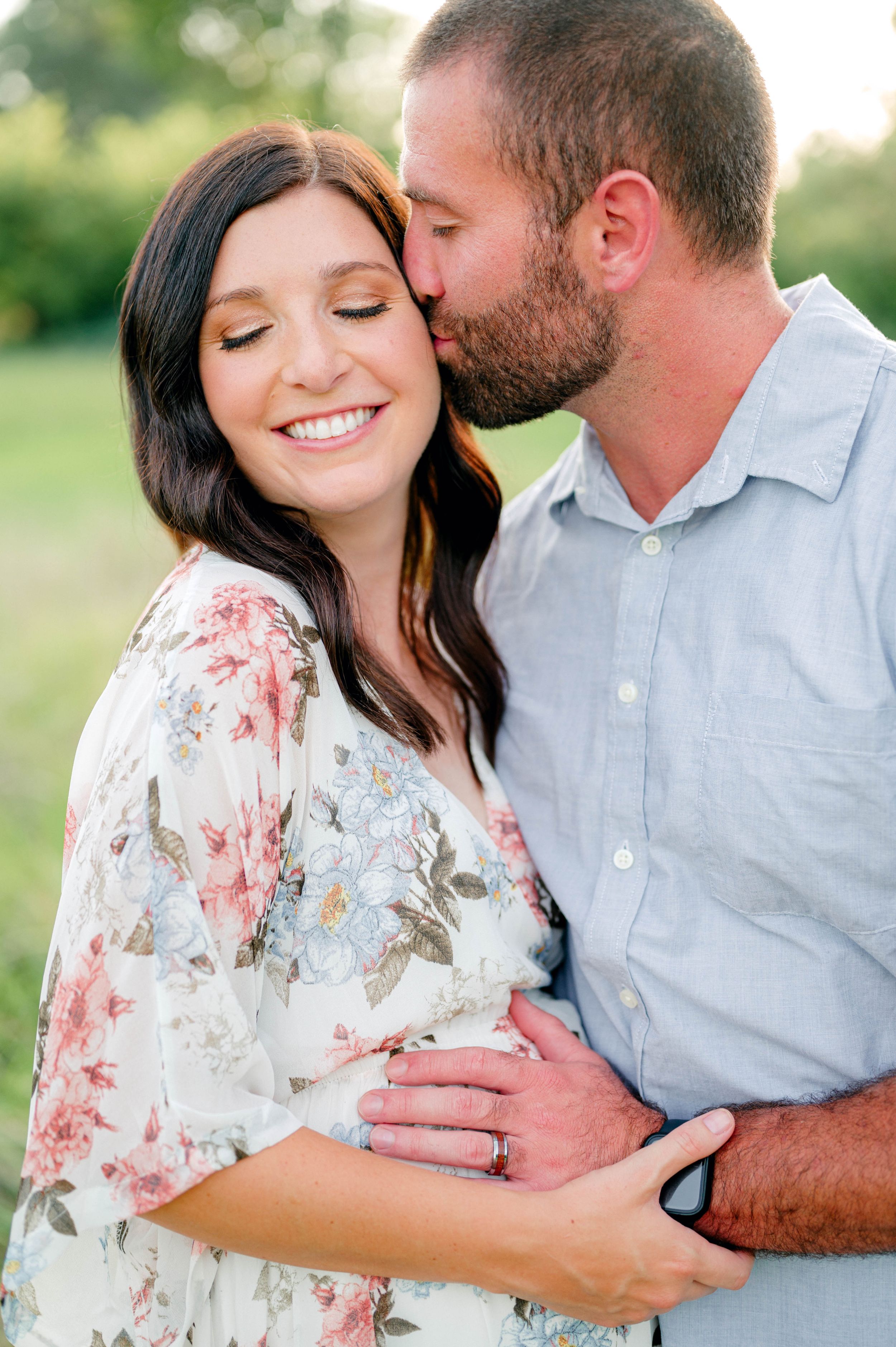West Des Moines Maternity Photographer