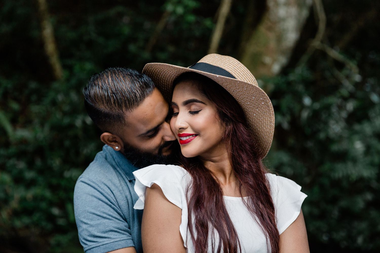 Courtney Dale Photography - Preparing for your session - Engagement Session