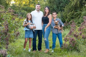 Heidi Harting Photography specializes in family, children, senior, dog and corporate portraits on Boston's South Shore