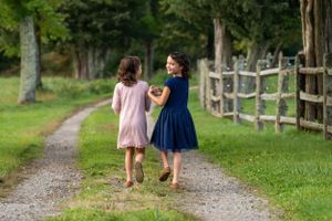 Heidi Harting Photography specializes in family, children, senior, dog and corporate portraits on Boston's South Shore
