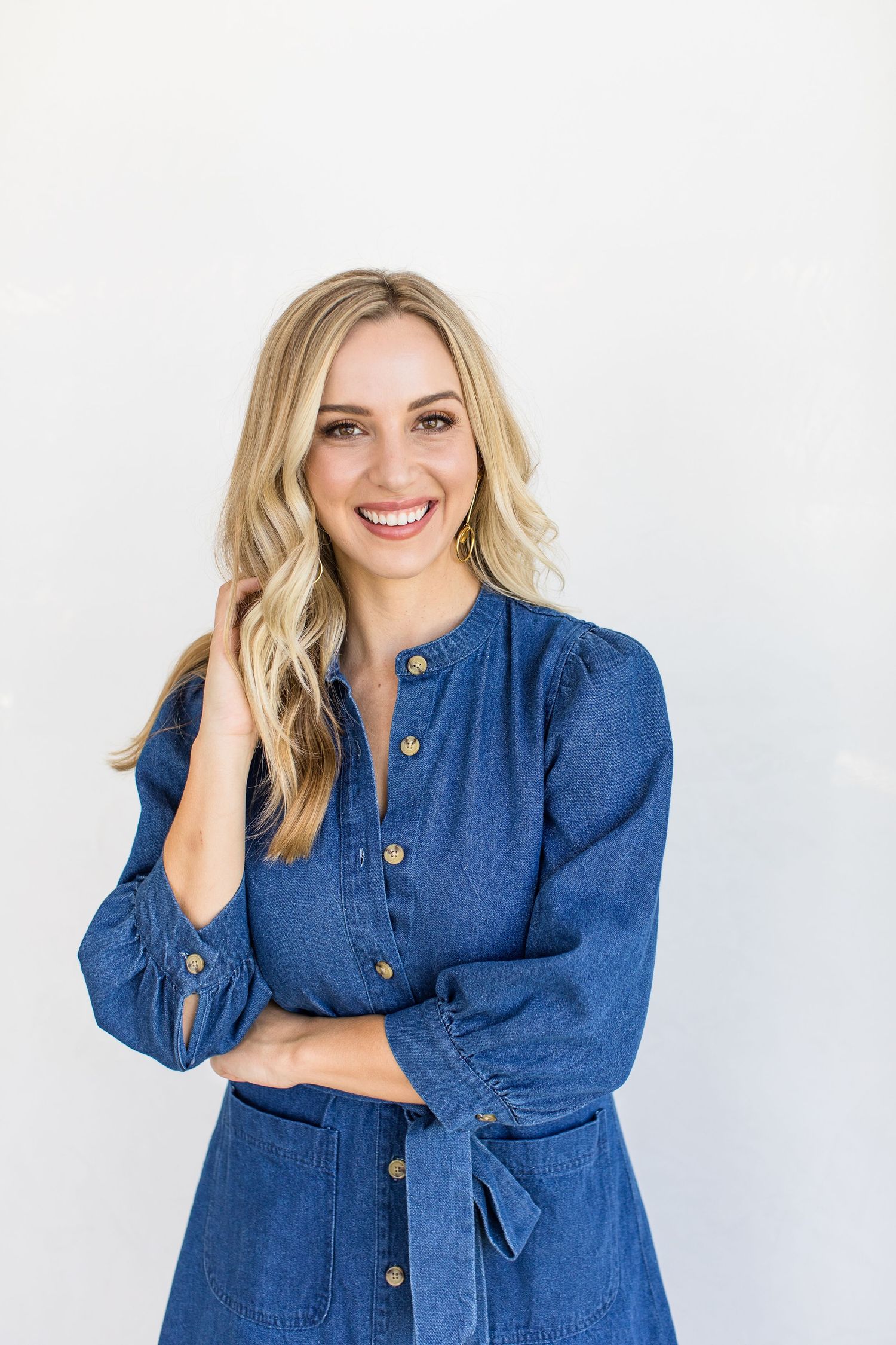 Jourdan, Esthetician and owner of Habitual Skin, an Aesthetics skincare studio located in Austin, Texas.