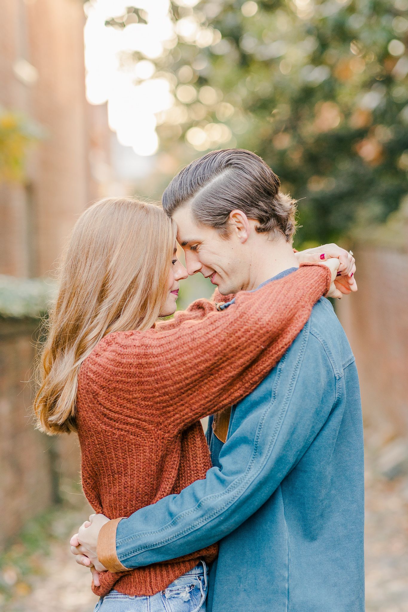 OLD TOWN ALEXANDRIA FALL ENGAGEMENT SHOOT