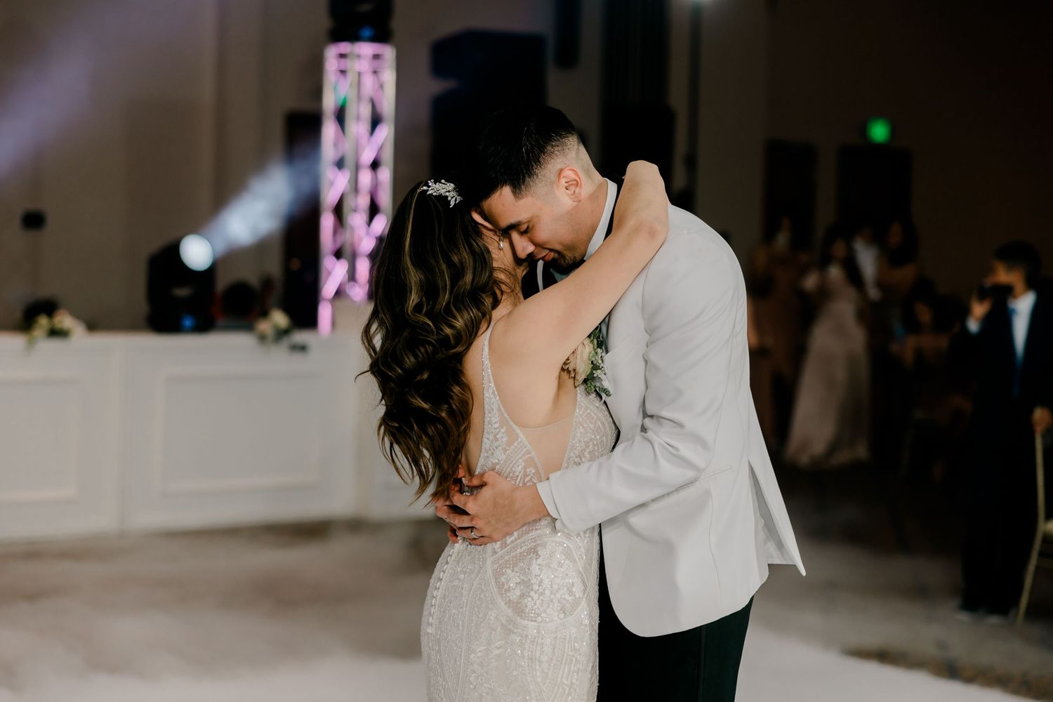 How to Pose for your wedding photos, Imagesbyjrodtx, engagement posing tips, bridal hair and makeup, bridal nails