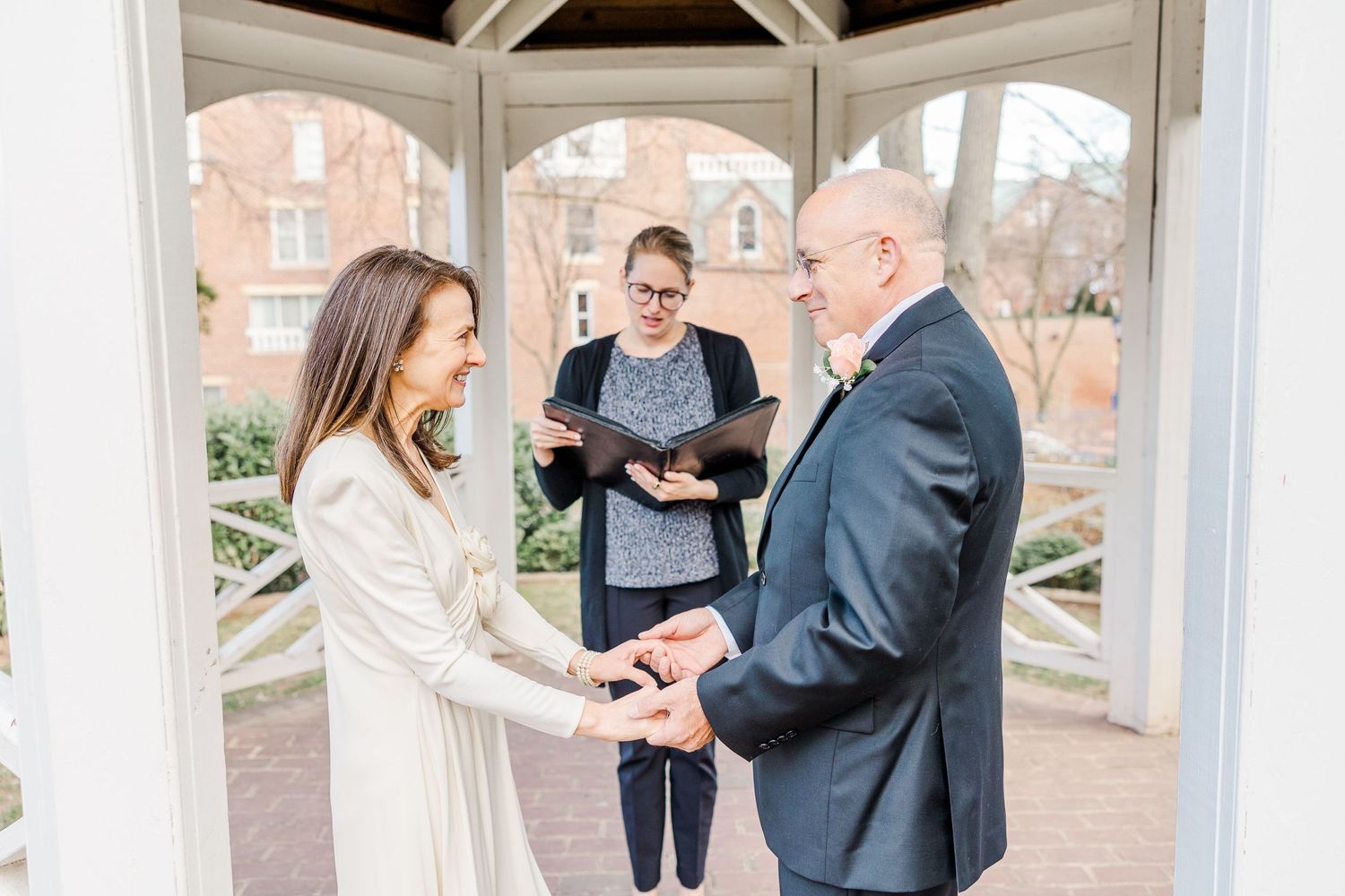OLD TOWN ALEXANDRIA VIRGINIA ELOPEMENT PICTURES