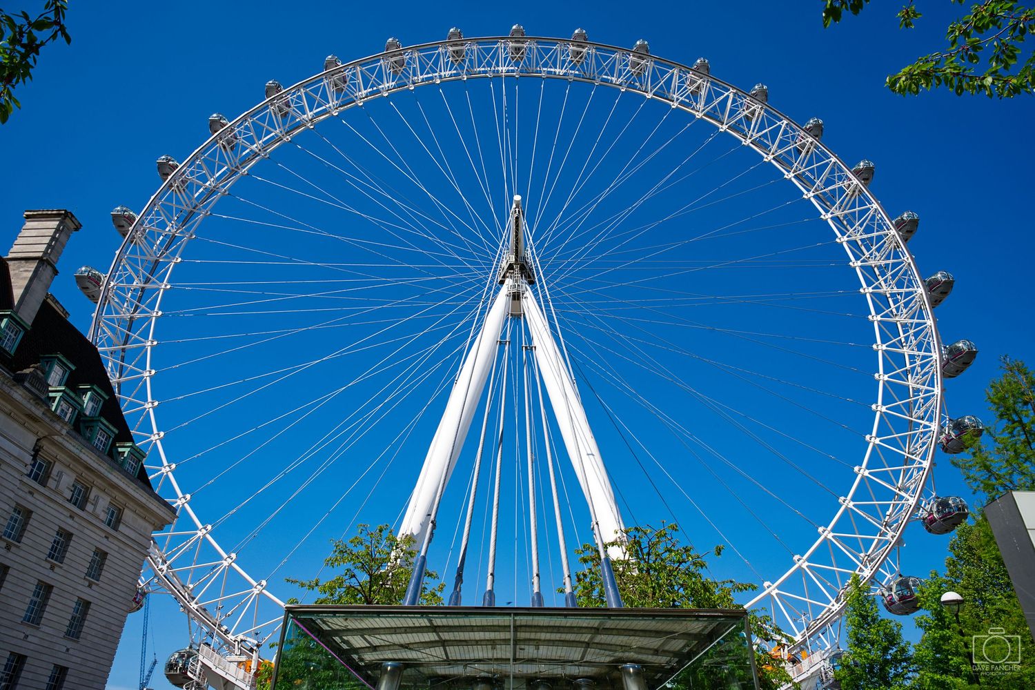 London eye in day time