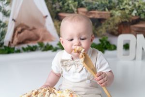 #cakesmash #firstbirthday #cakesmashphotoshoot #cakesmashphotography #wigancakesmashphotoshoot
