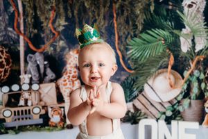 #cakesmash #firstbirthday #cakesmashphotoshoot #cakesmashphotography #wigancakesmashphotoshoot