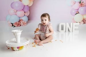 #cakesmash #firstbirthday #cakesmashphotoshoot #cakesmashphotography #wigancakesmashphotoshoot
