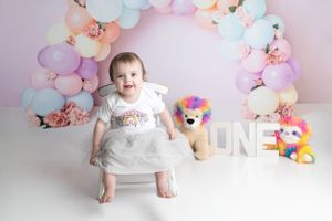 #cakesmash #firstbirthday #cakesmashphotoshoot #cakesmashphotography #wigancakesmashphotoshoot
