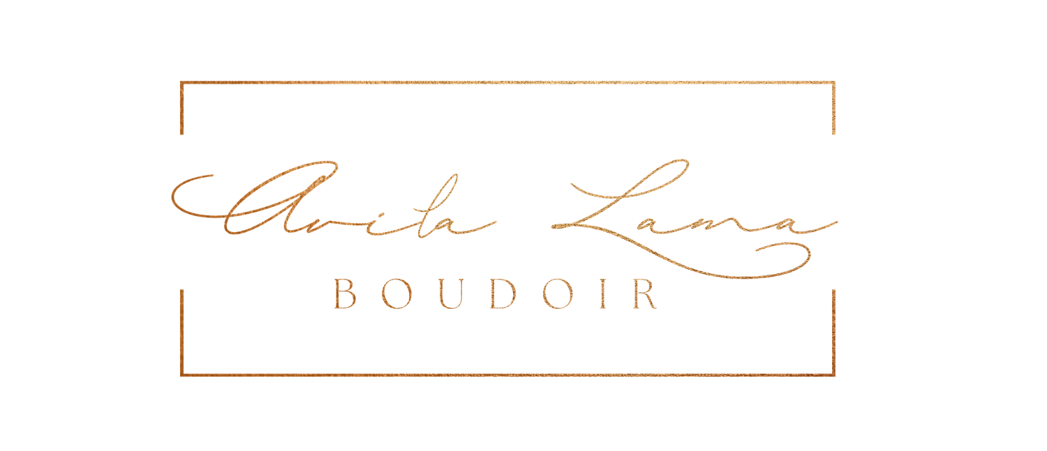 Geef jezelf een boost in zelfvertrouwen cadeau met een sensuele en stijlvolle boudoir fotoshoot.