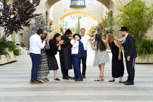 bar mitzva
family
david's village
jerusalem
multi generational
jerusalem photographer
israel photographer