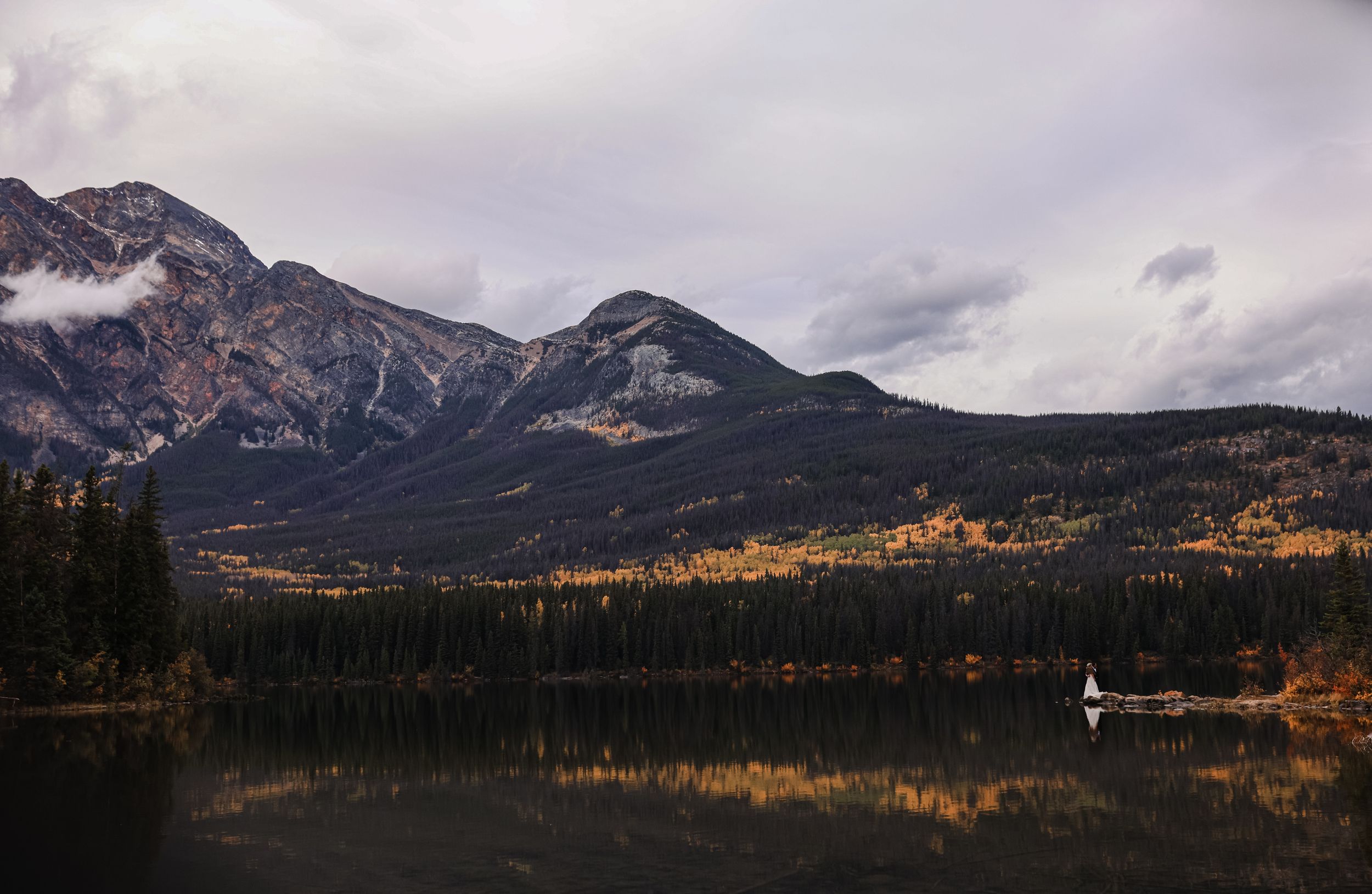 Pyramid Lake, Jasper National Park, Wedding