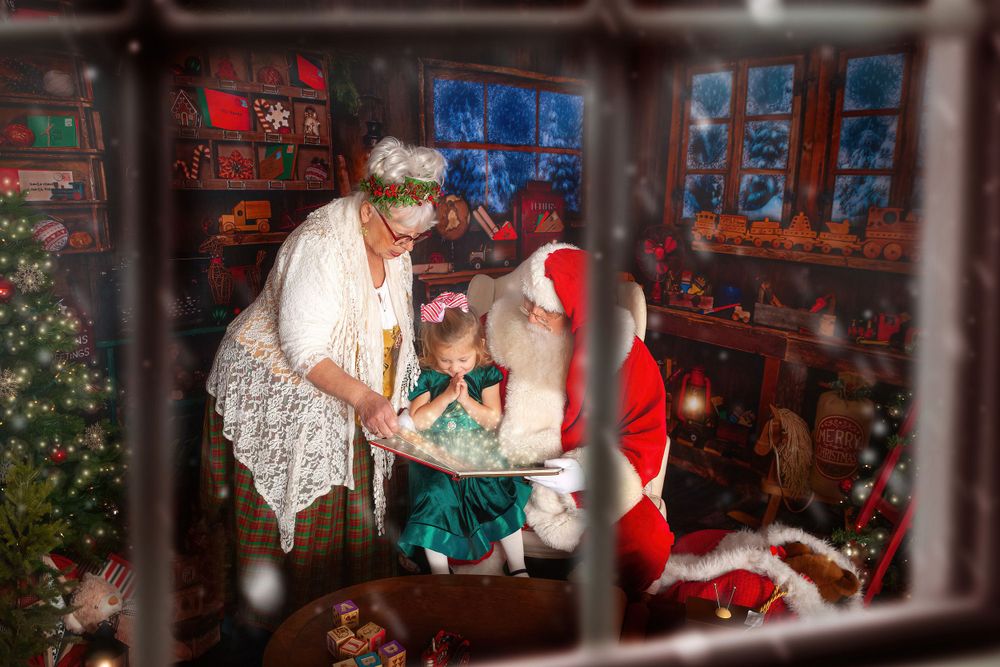 Santa Clause Experience Photo Session West Lafayette, Indiana
