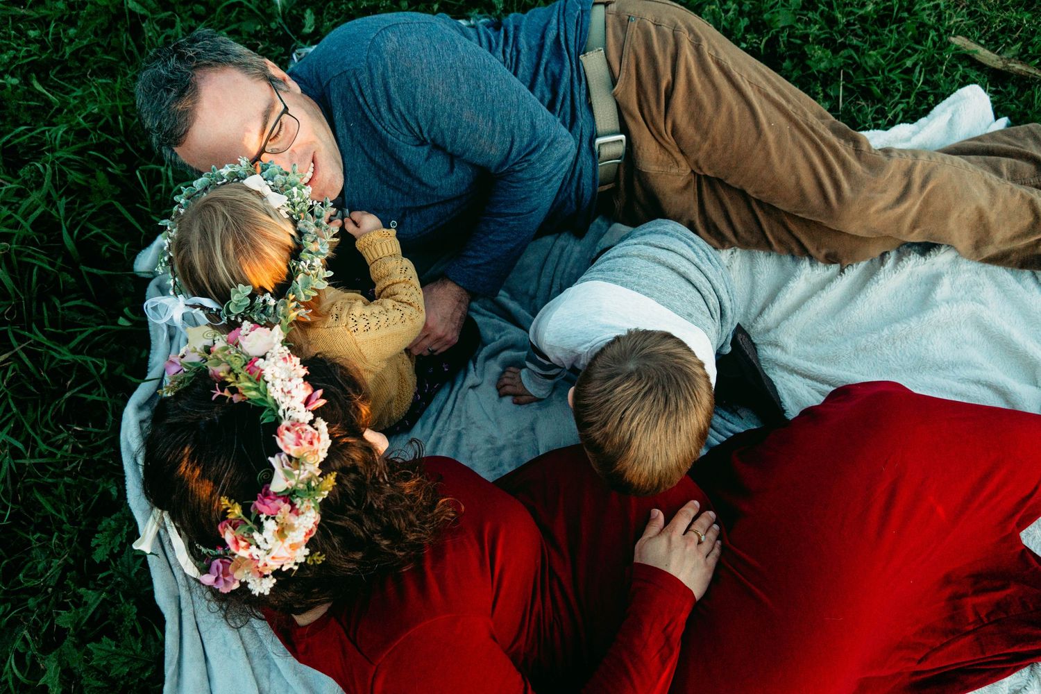 maternity photography Family maternity photos