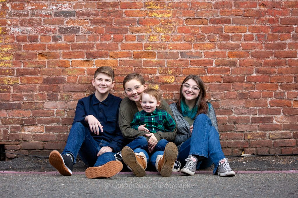 gunnii sack photography, amador county, sutter creek ca, family photos, multi generational photoshoot