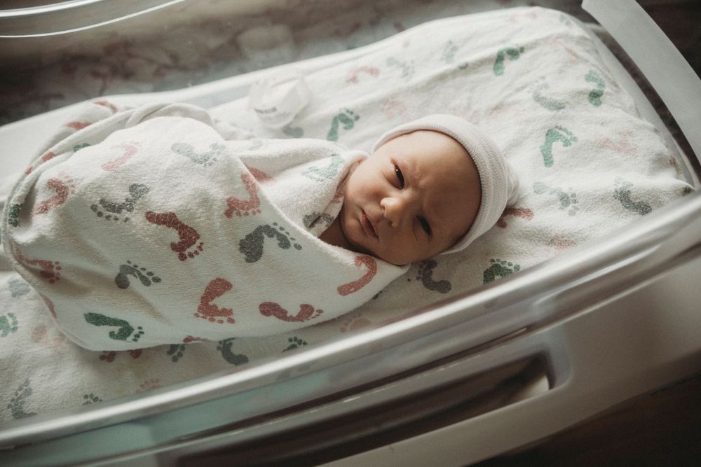 newborn baby photographer