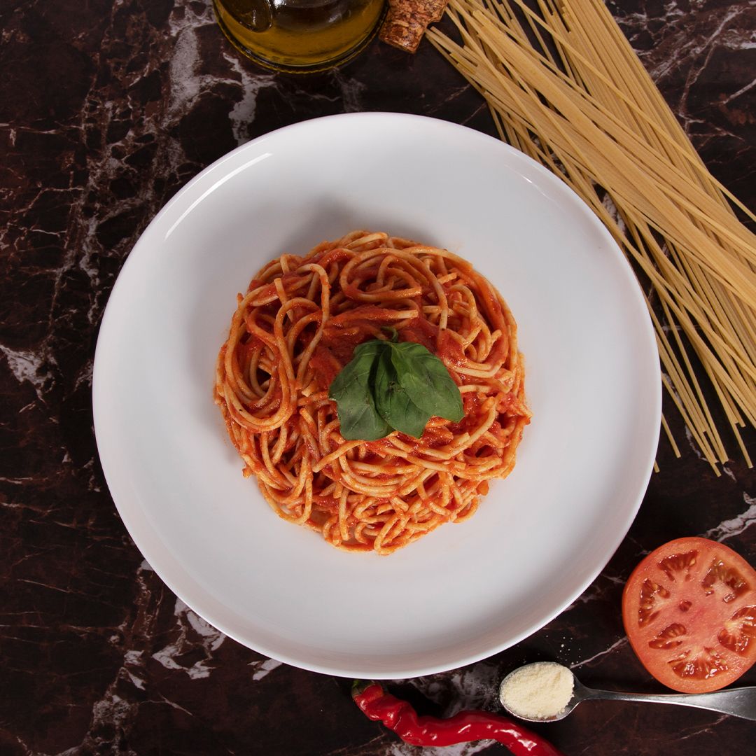 Food photography of Italian pasta and fresh ingredients dish in sydney, spaghetti