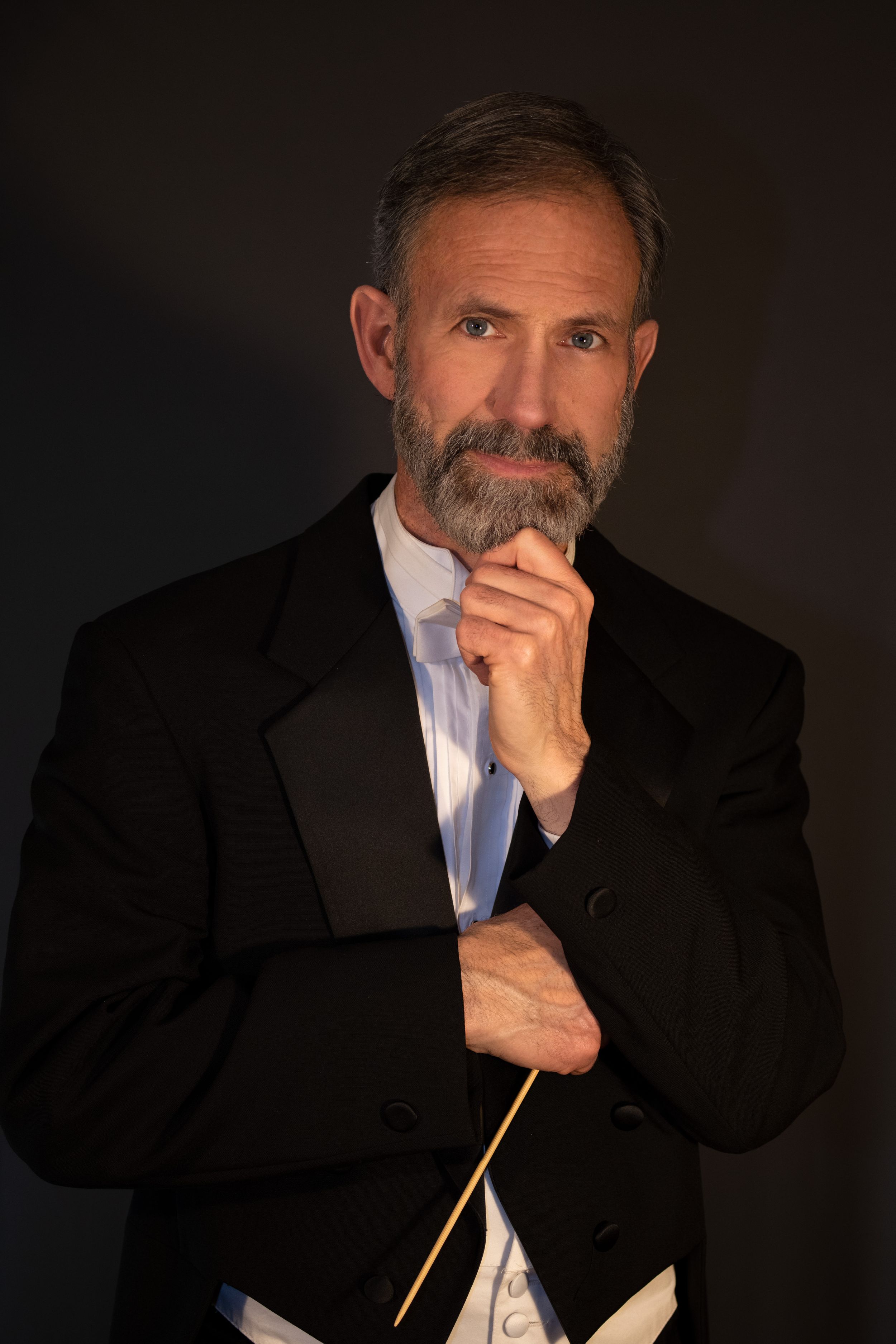 Bob pensive conductor